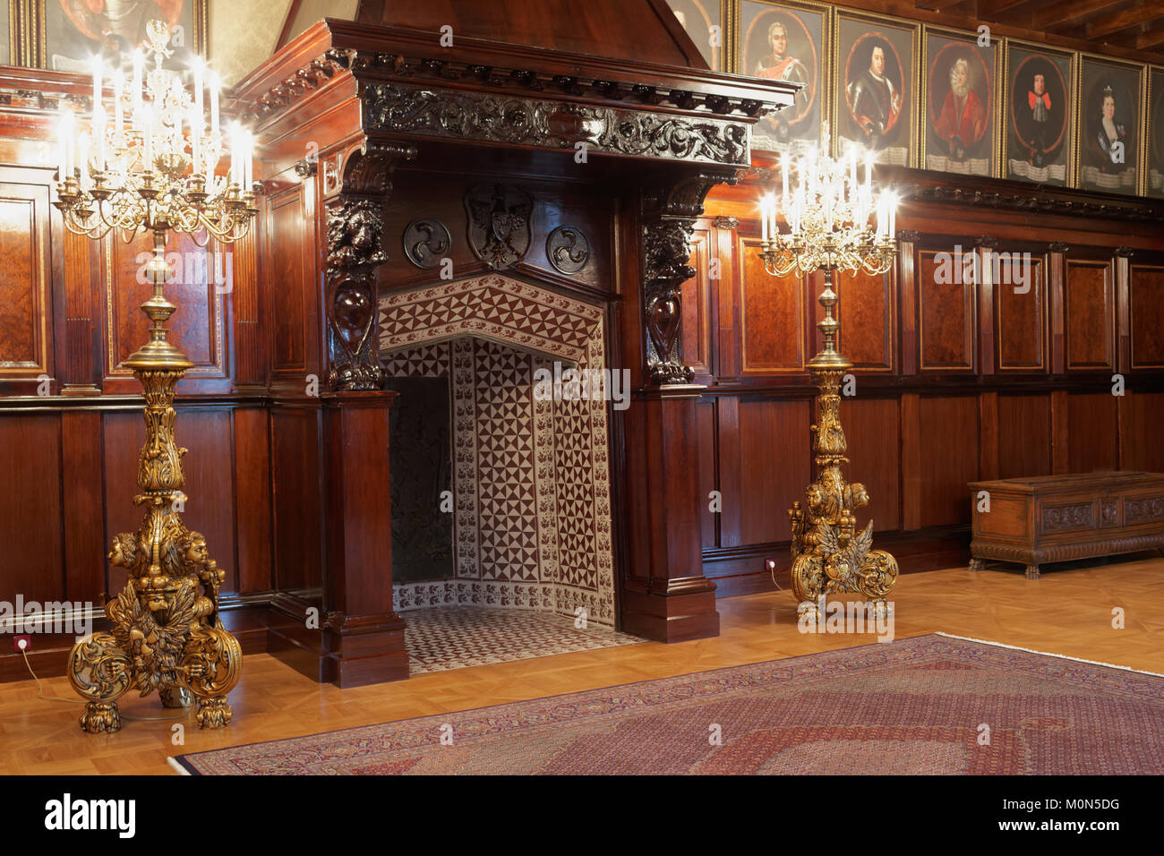 Njasviž, Bielorussia - Agosto 27, 2012: interno del castello residenziale della famiglia Radziwill. Dopo la ricostruzione, dal 2006 il castello è elencato come U Foto Stock