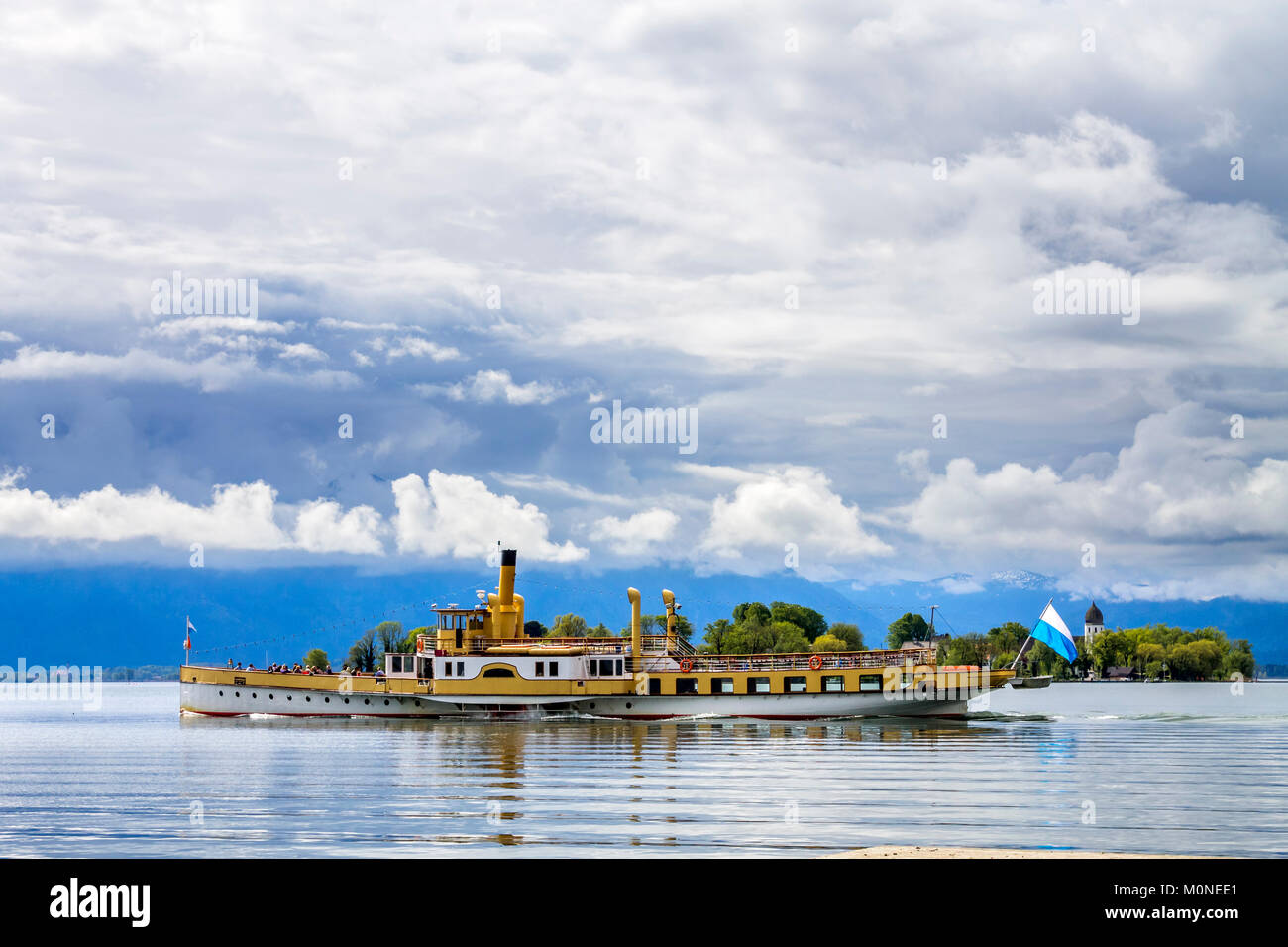 In Germania, in Baviera, Gstadt am Chiemsee, paddlewheeler Foto Stock