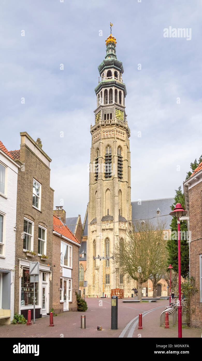 Vista sulla città di Middelburg compreso il lange jan situato nella provincia olandese dello Zeeland Foto Stock