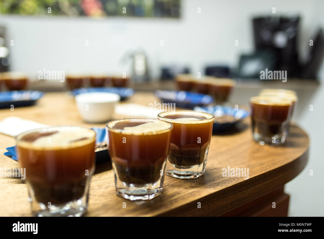 La tostatura del caffè, la tostatura del caffè Foto Stock La tostatura del caffè, la tostatura del caffè Foto Stock