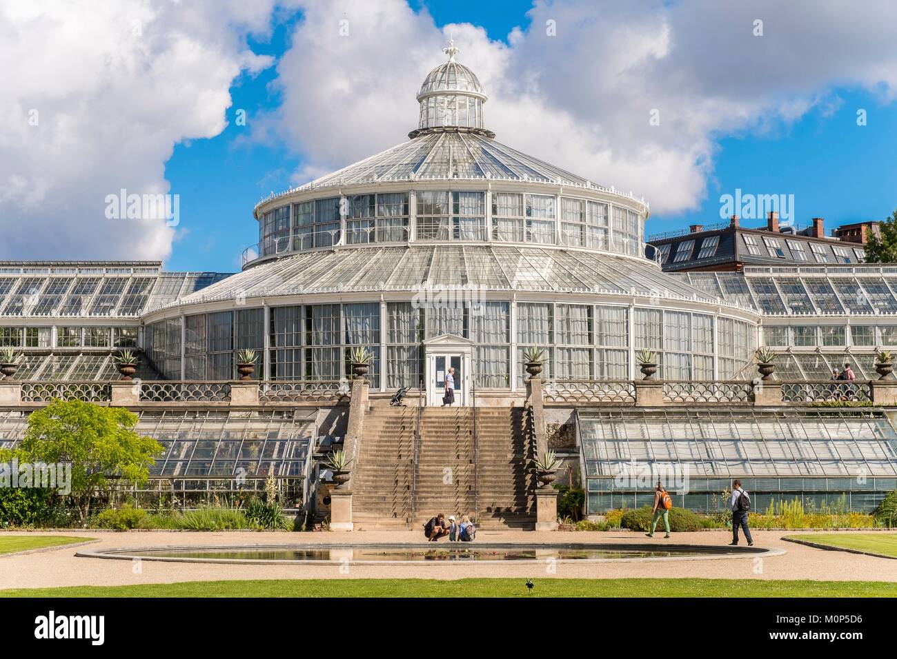 La Danimarca,Zelanda,Copenhagen,giardino botanico,grande rotonda serra costruita nel 1874 e finanziato da Jacob Christian Jacobsen (fondatore della Carlsberg) Foto Stock