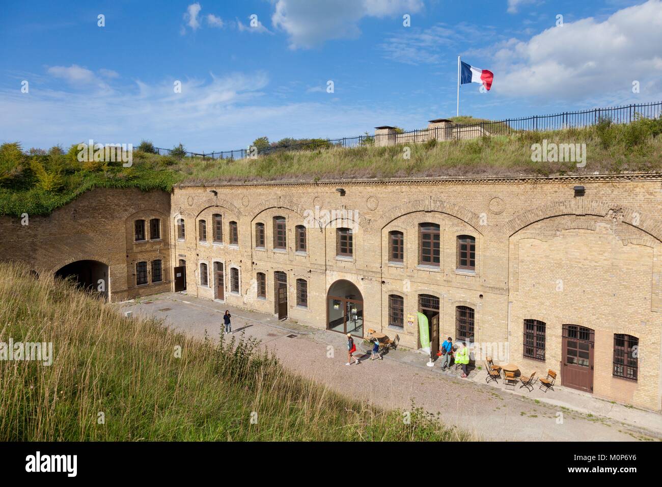 Francia,Leffrinckoucke,fortilizio militare delle dune,sito di memoria della seconda guerra mondiale e il funzionamento dinamo Foto Stock