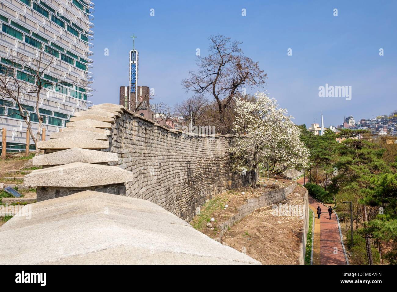 Corea del Sud,Seoul,Jongno-gu district,Seoul City Wall,la serie di mura costruite da Re Taejo nel 1396 Foto Stock