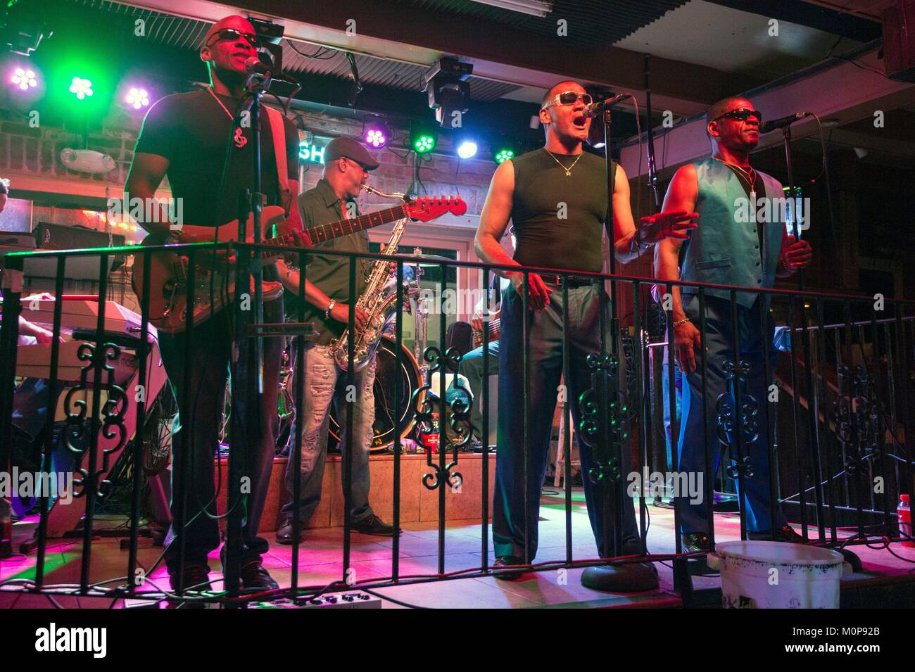 Stati Uniti,Louisiana,New Orleans,il Quartiere Francese,soul music bar su Bourbon Street Foto Stock