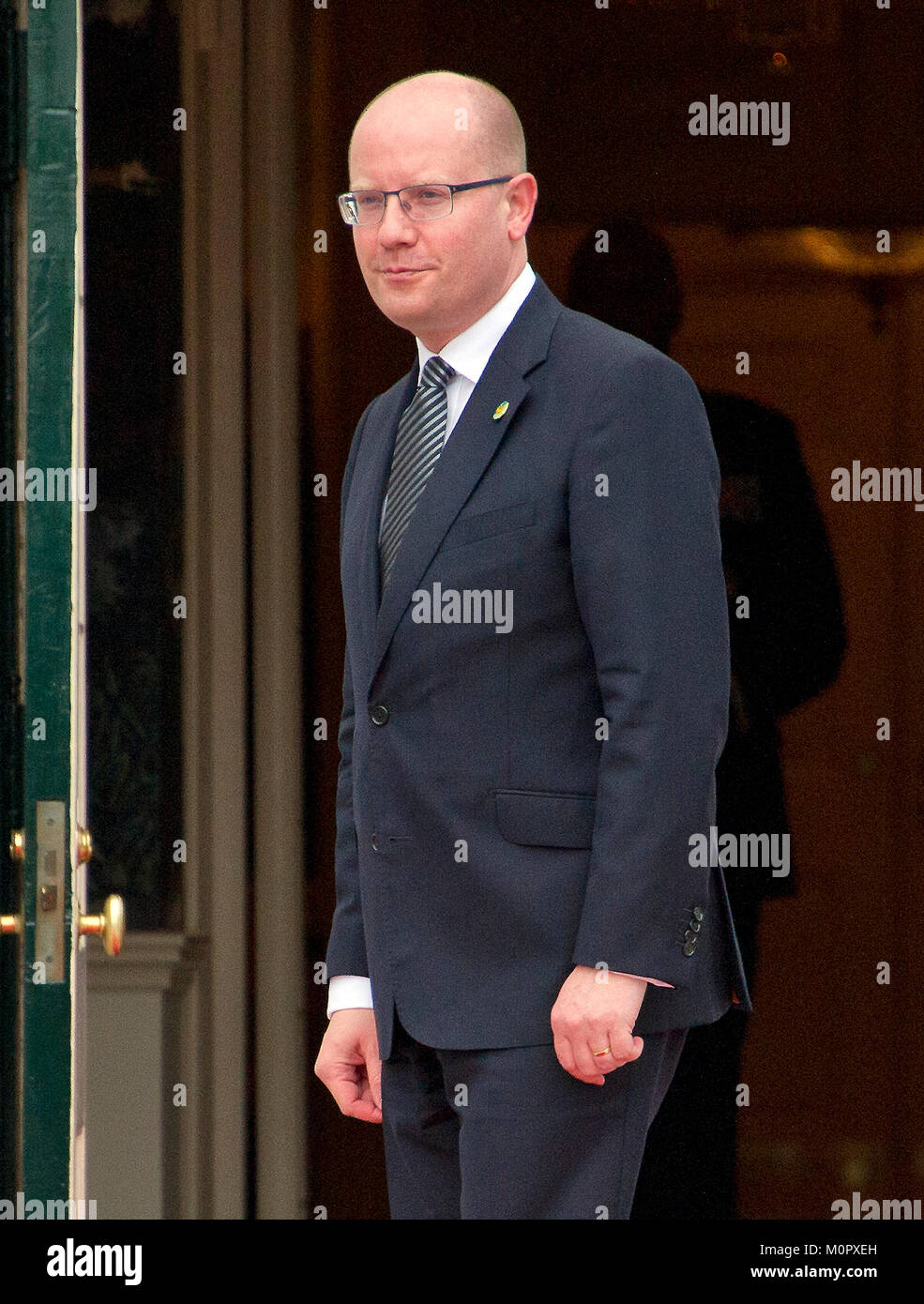 Bohuslav Sobotka, Primo Ministro della Repubblica ceca arriva per la cena di lavoro per i capi delle delegazioni presso la sicurezza nucleare Vertice sulla South Lawn della Casa Bianca di Washington, DC, giovedì 31 marzo, 2016. Credito: Ron Sachs / Pool via CNP/MediaPunch Foto Stock