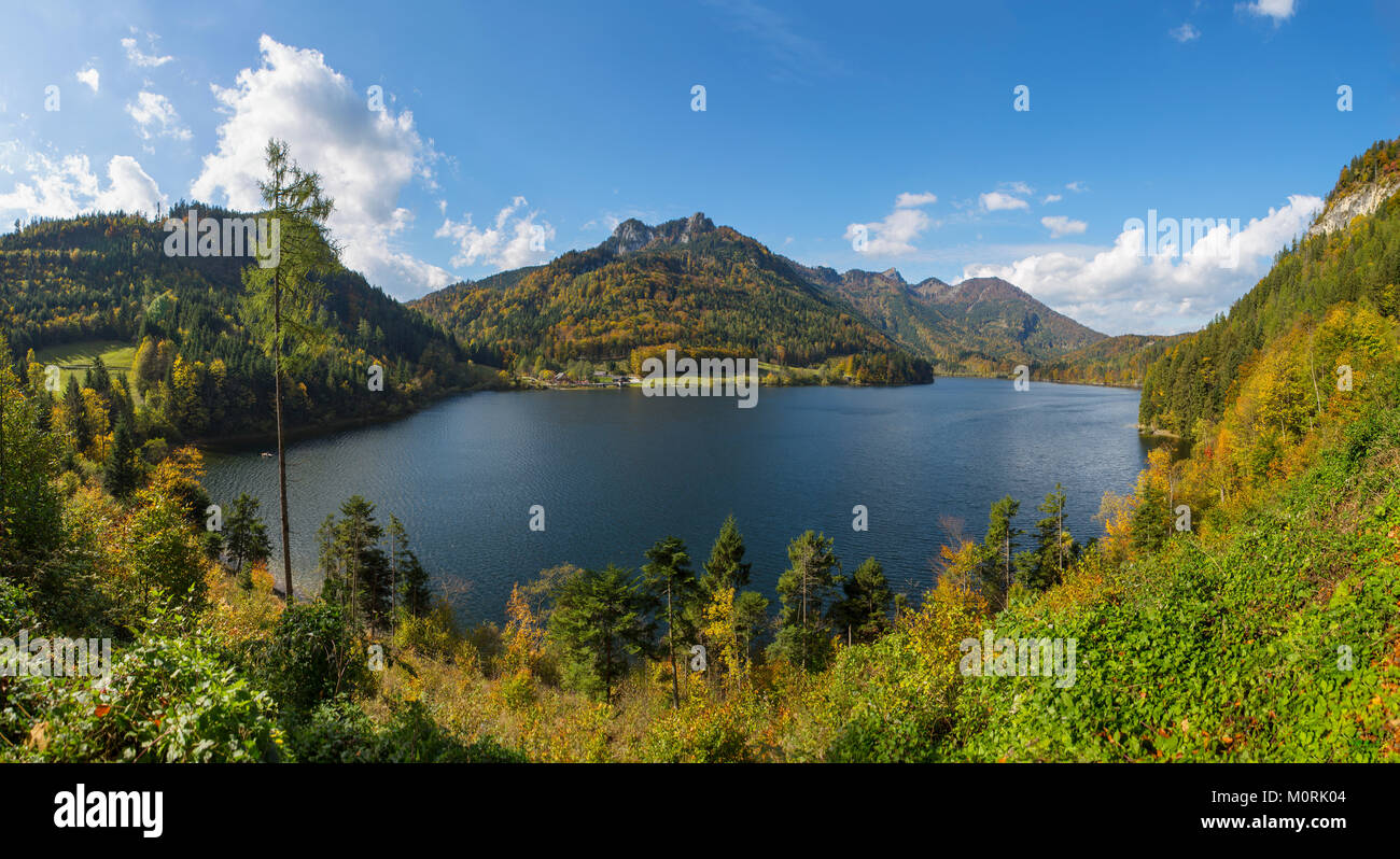 Austria, Austria superiore, regione del Salzkammergut, St. Wolfgang, Schwarzensee, Schafberg Foto Stock