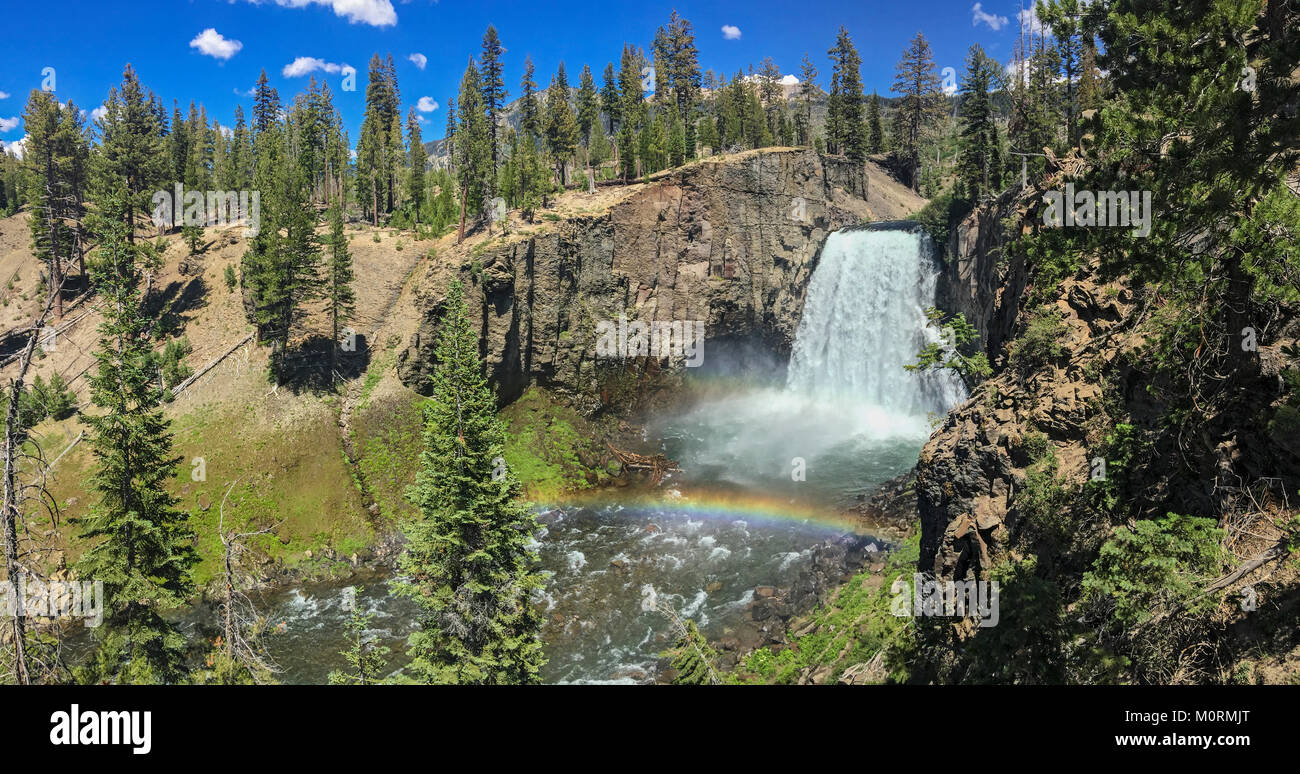 Rainbow Falls, Devils Postpile National Monument, Inyo National Forest, California, Stati Uniti d'America Foto Stock