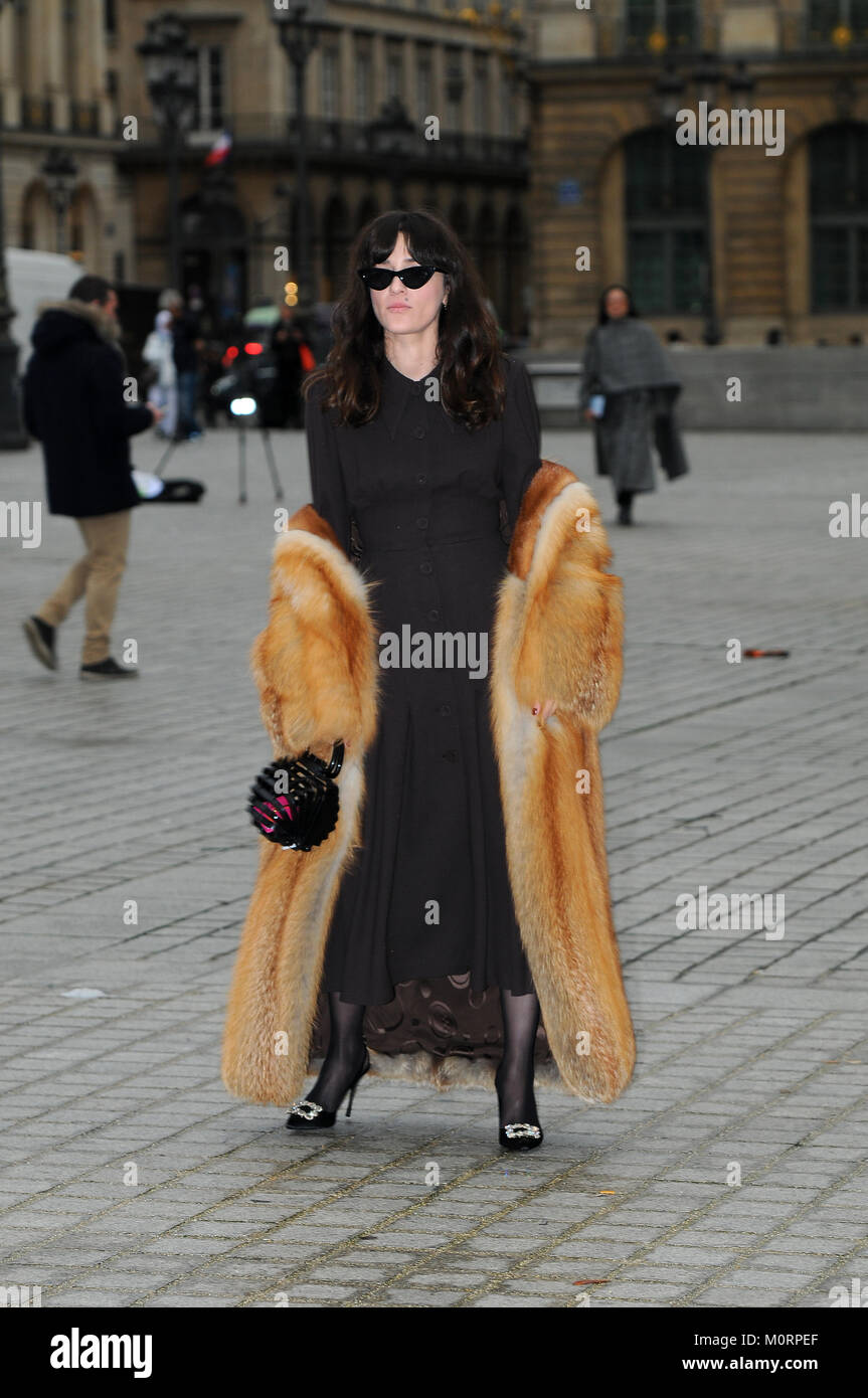 Gennaio 23rd, 2018 - Parigi Eleonora Carisi in posa per i fotografi durante la settimana della moda di Parigi 2018. Foto Stock