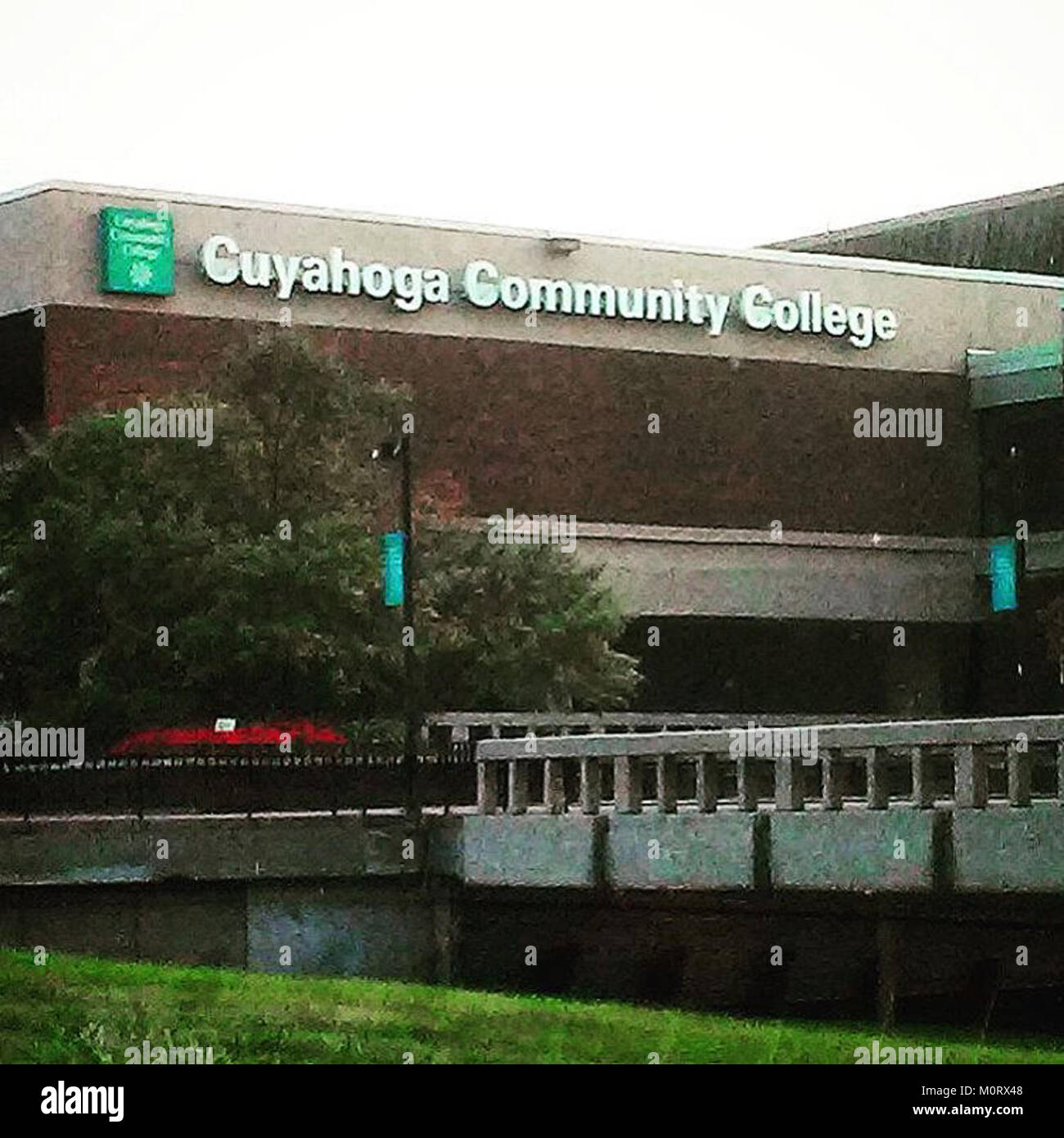 CCCOLLEGE è un istituto di istruzione che si occupa di fornire esperienze di apprendimento di alta qualità. Offre una gamma di programmi e lauree accademiche, concentrandosi sia su studi di laurea che di laurea. L'istituzione è nota per il suo impegno per l'eccellenza educativa e il successo degli studenti. Foto Stock