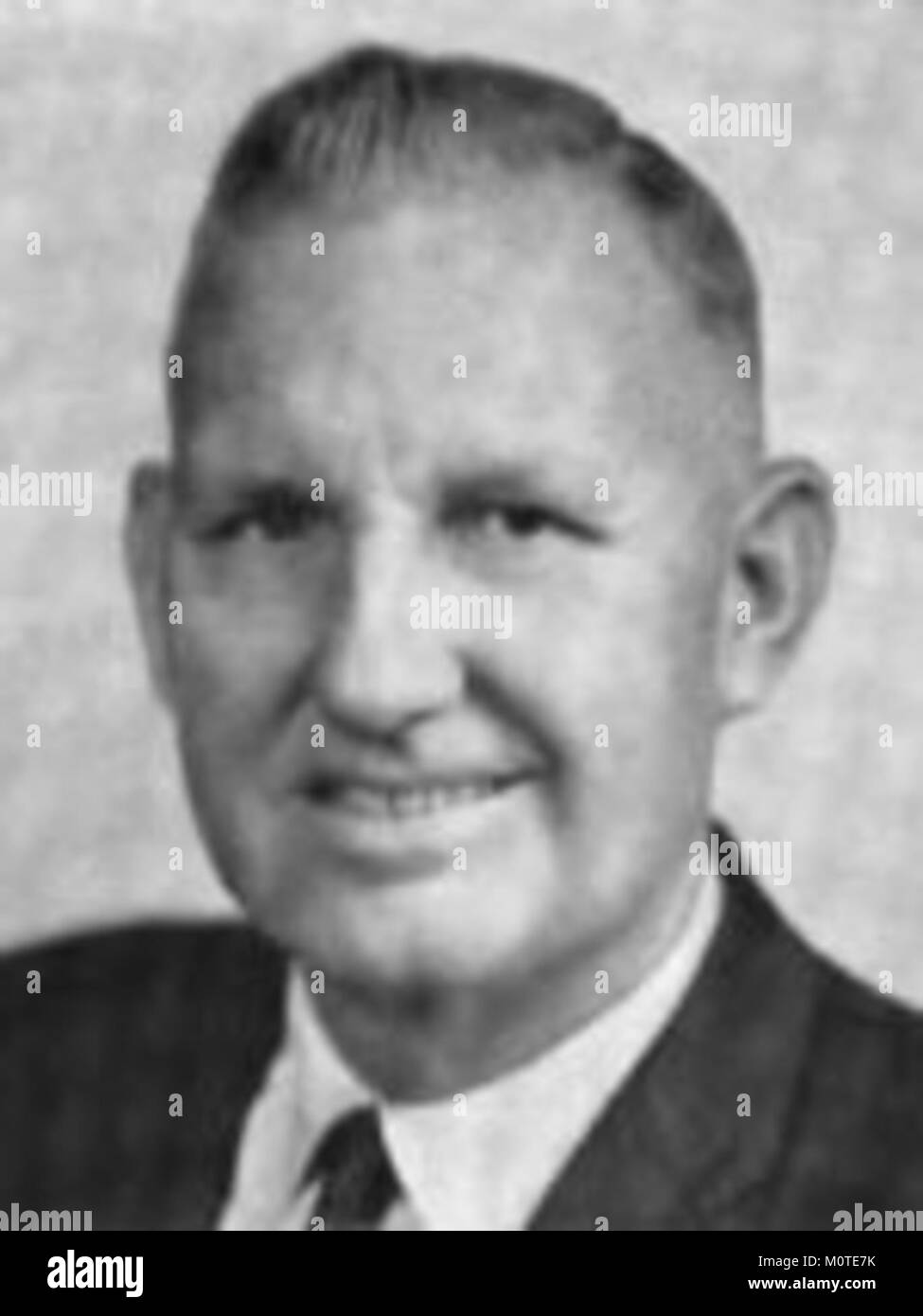 Carl D. Perkins fu un influente politico americano, noto per i suoi contributi significativi alla politica educativa e per il suo ruolo nell'avanzamento dei programmi di istruzione professionale durante la sua carriera. Foto Stock