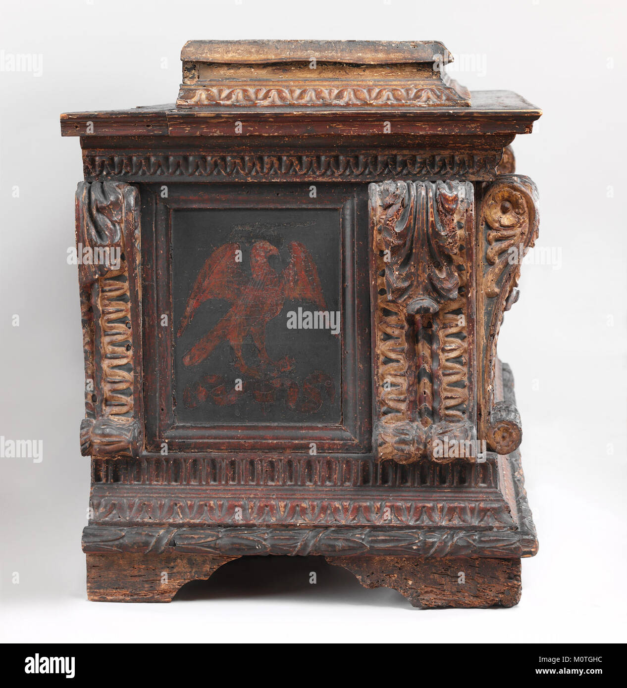 Questo cassone (un petto italiano) presenta un pannello frontale dipinto che raffigura la storica conquista di Trebisonda, un evento importante nella storia dell'Impero bizantino e della sua caduta in mano agli Ottomani. Foto Stock