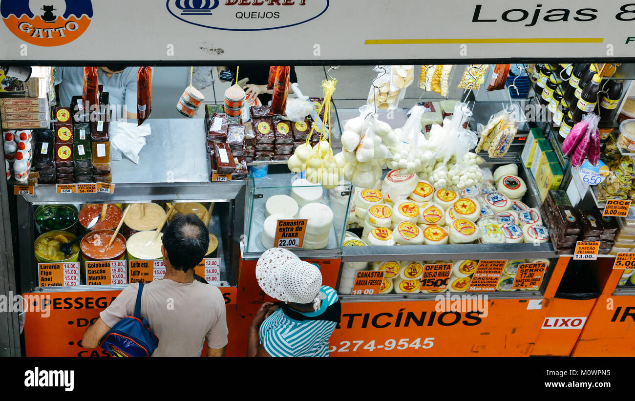 Mercado Central è un vivace indoor mercato alimentare a Belo Horizonte (Brasile), uno dei più grandi del Brasile Foto Stock