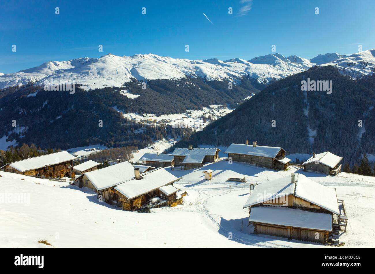 La Svizzera,Grisoni,Davos,sci touring sulla stagione della prima neve sul Corno Nero (2768 m) Foto Stock