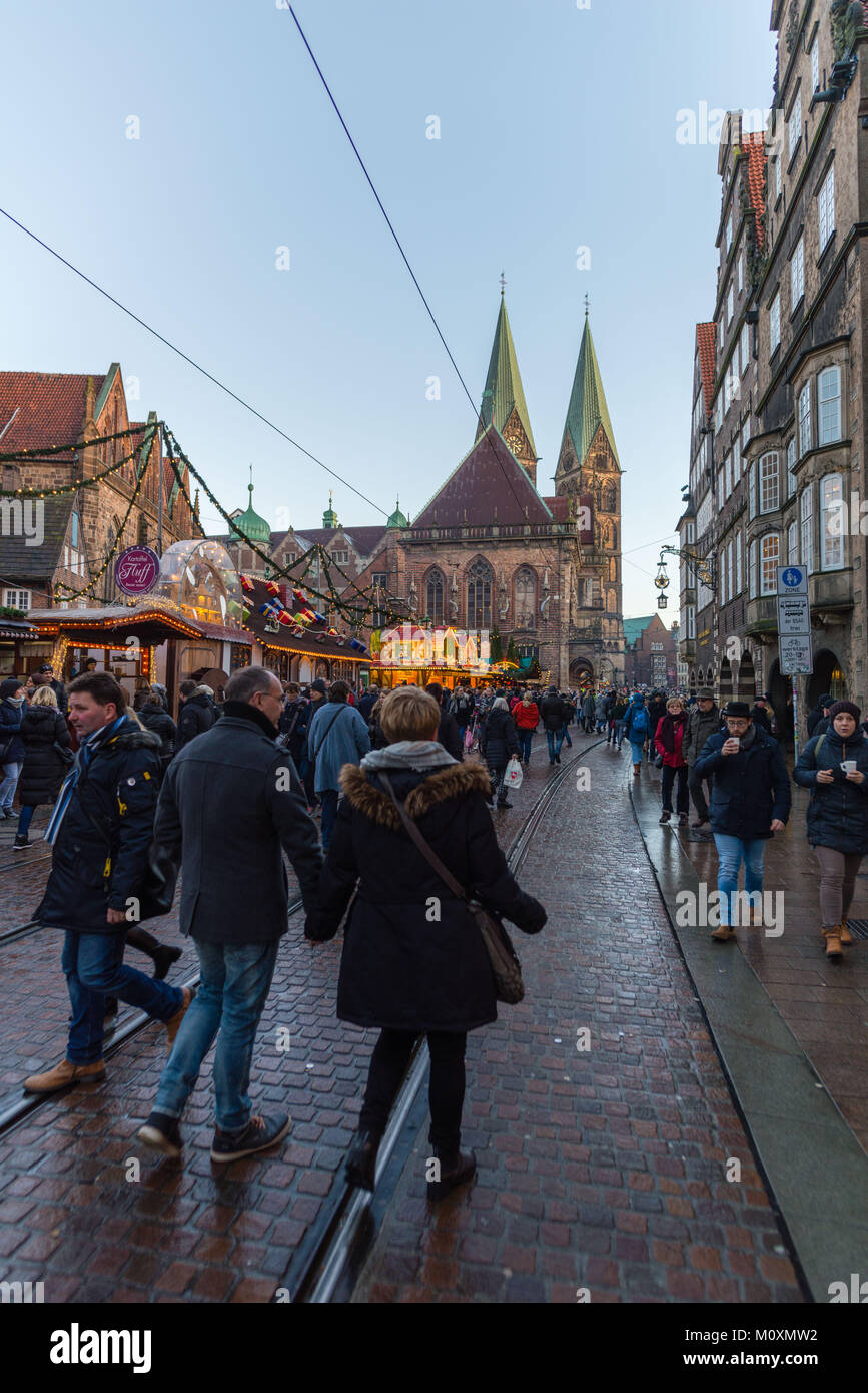 Mercato di Natale, Marktplatz nel centro della città di Brema, Germania, Europa Foto Stock