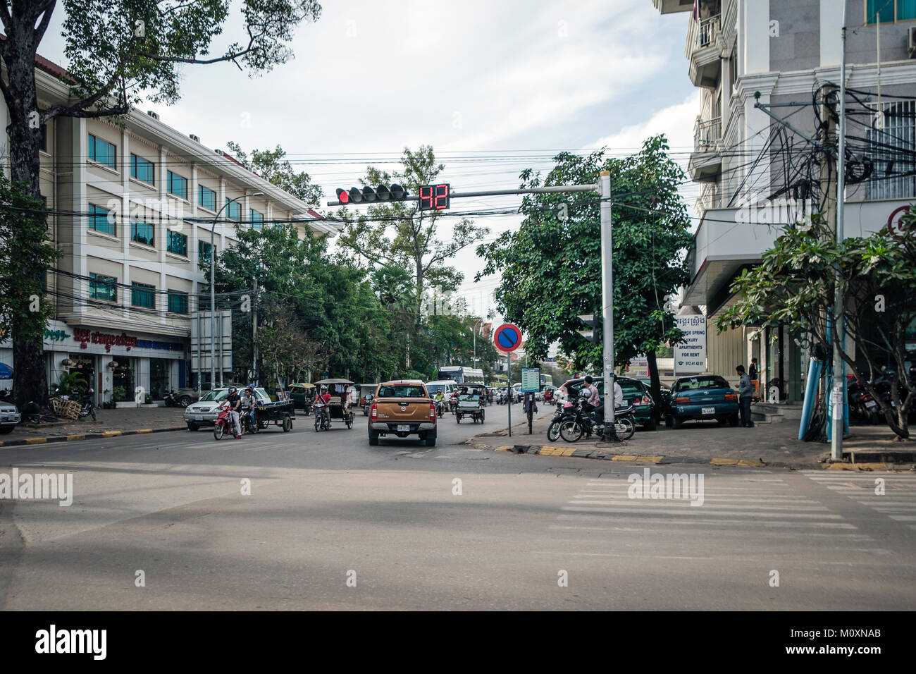 Semaforo al bivio, Siem Reap, Cambogia. Foto Stock