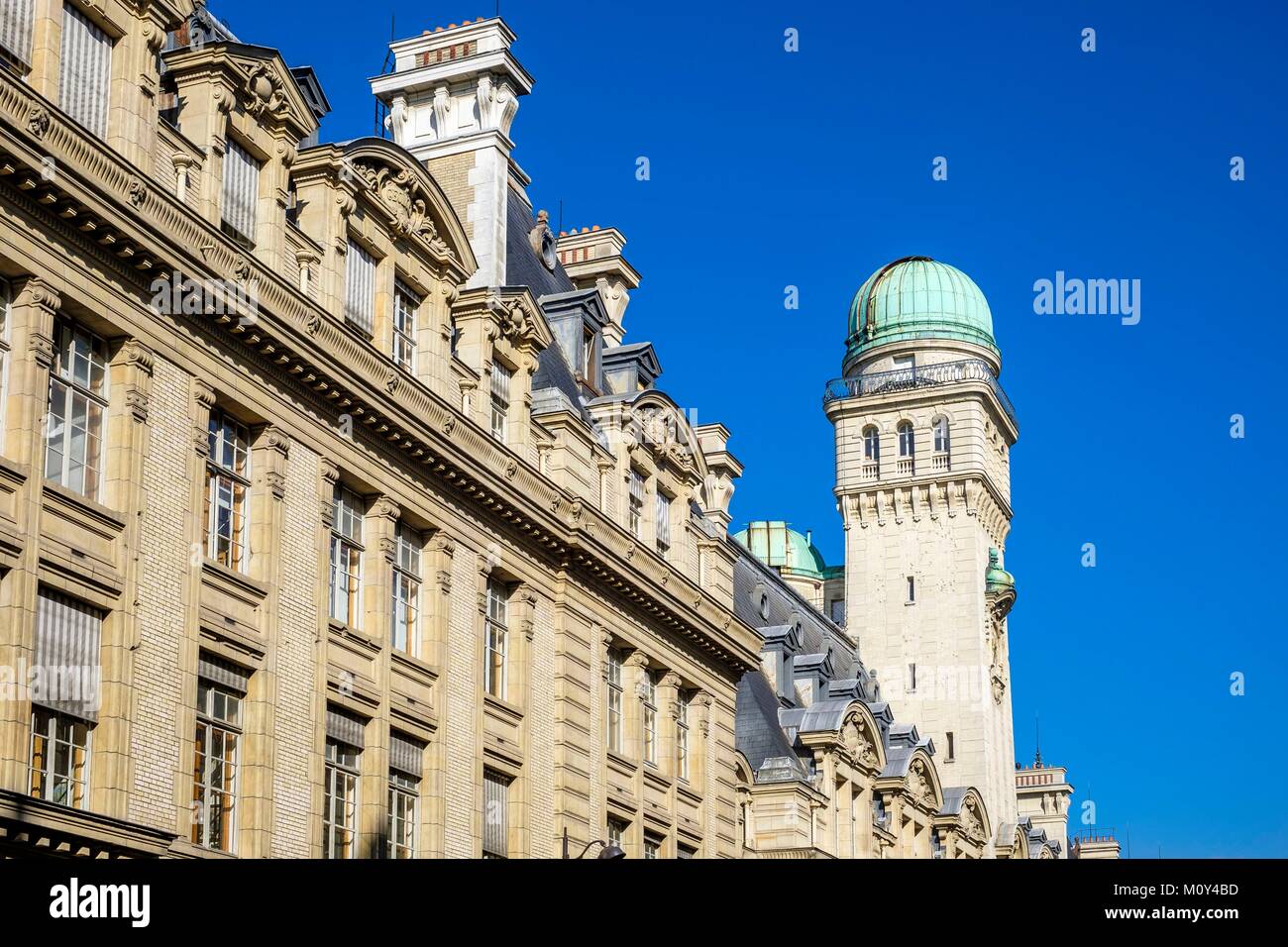 Francia,Parigi,Quartier Latin,Saint-Jacques street,Parigi-sorbonne University (Paris-IV) specializzata in letteratura,arti e scienze umane Foto Stock
