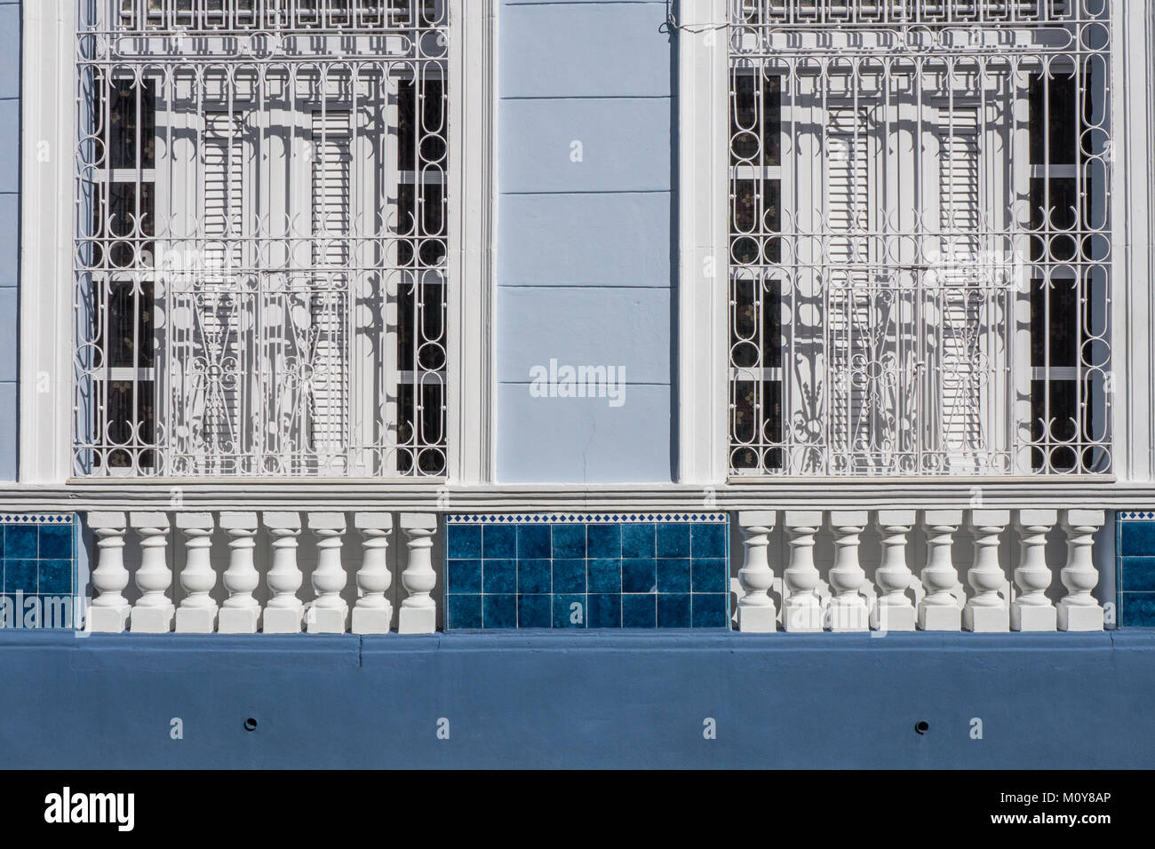 Windows, gli edifici e le vie di Santa Clara, Cuba Foto Stock