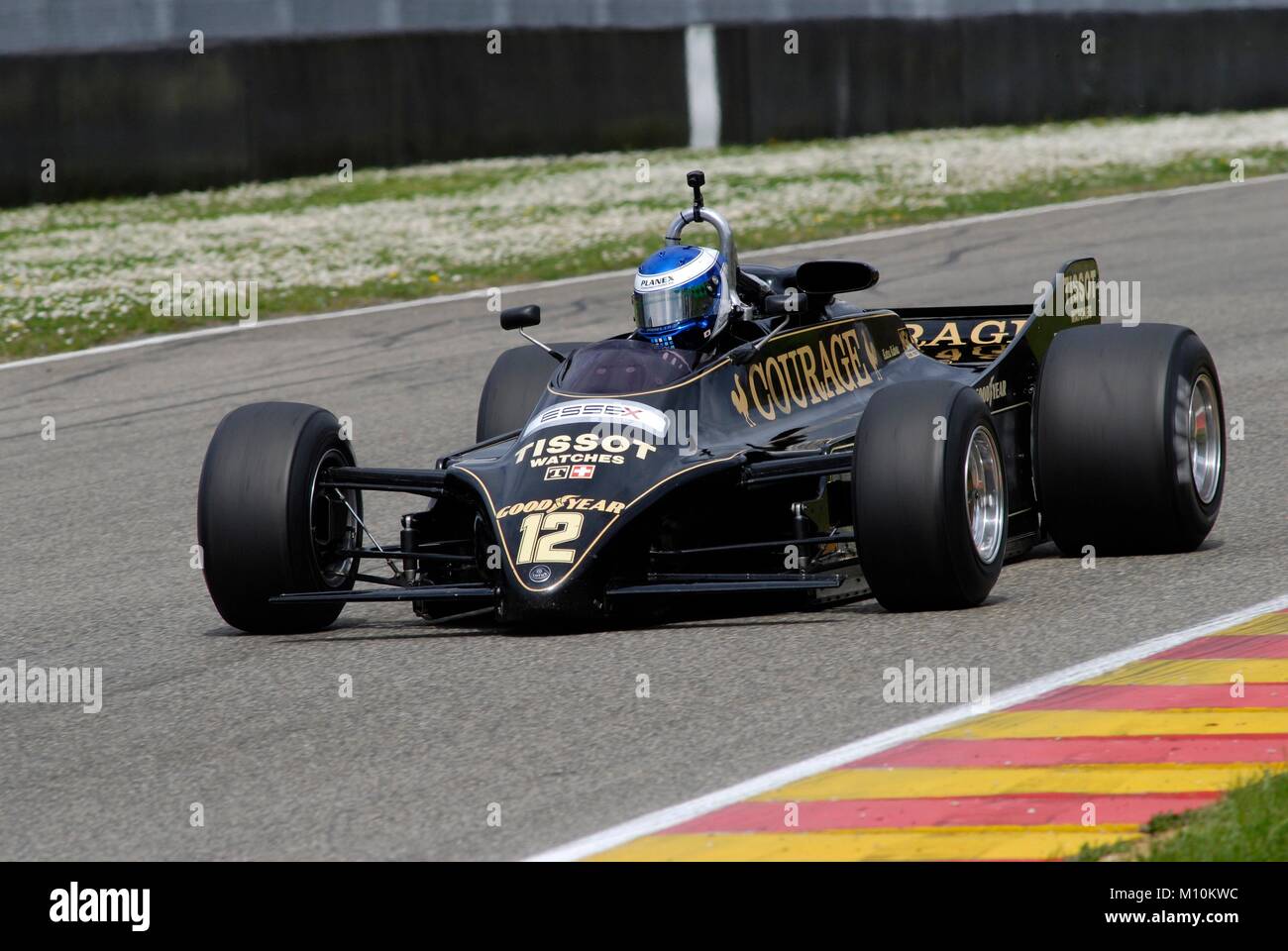 Sul circuito del Mugello il 1 aprile 2007: Sconosciuto eseguito su Classic F1 auto 1981 Lotus 88 sul circuito del Mugello in Italia durante il Mugello Historic Festival. Foto Stock