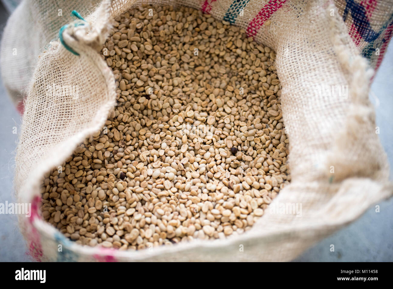 Pieno sacchi di caffè, caffè pieno sacco di Medellin, Antioquia, Colombia Foto Stock