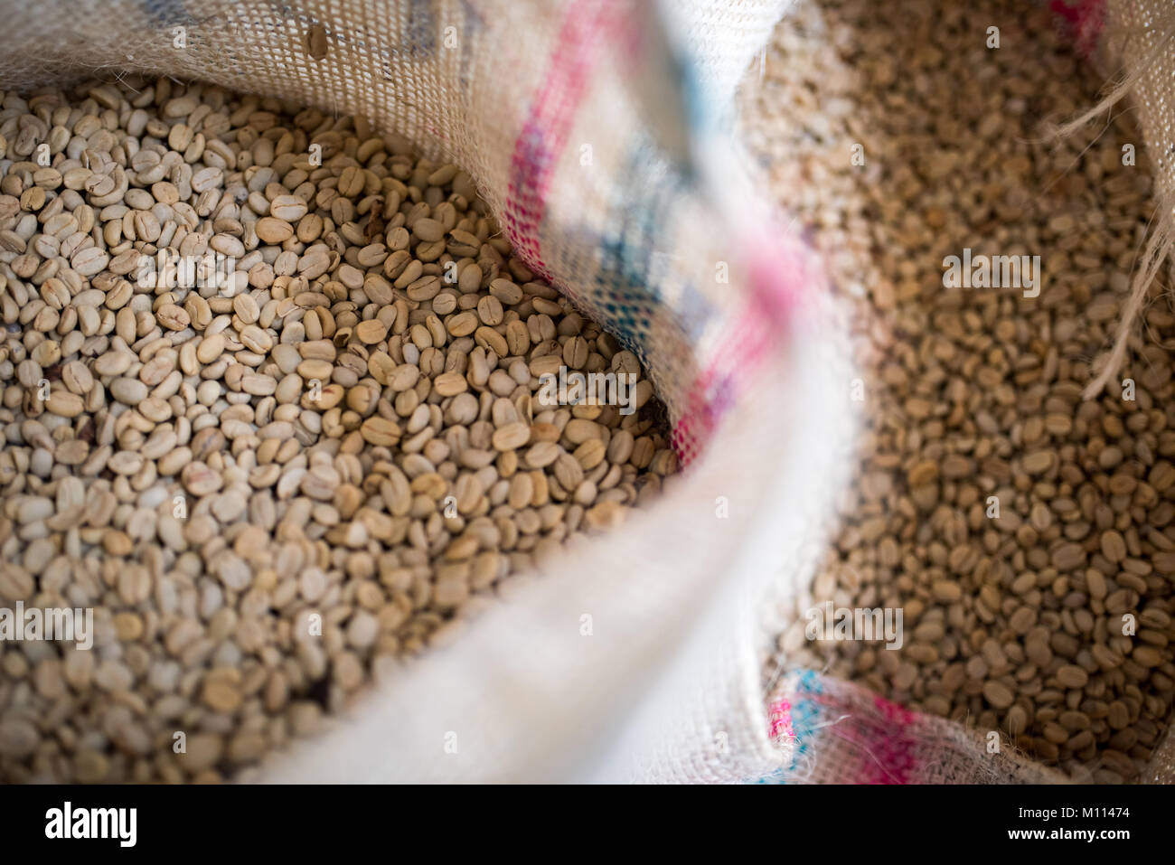 Pieno sacchi di caffè, caffè pieno sacco di Medellin, Antioquia, Colombia Foto Stock