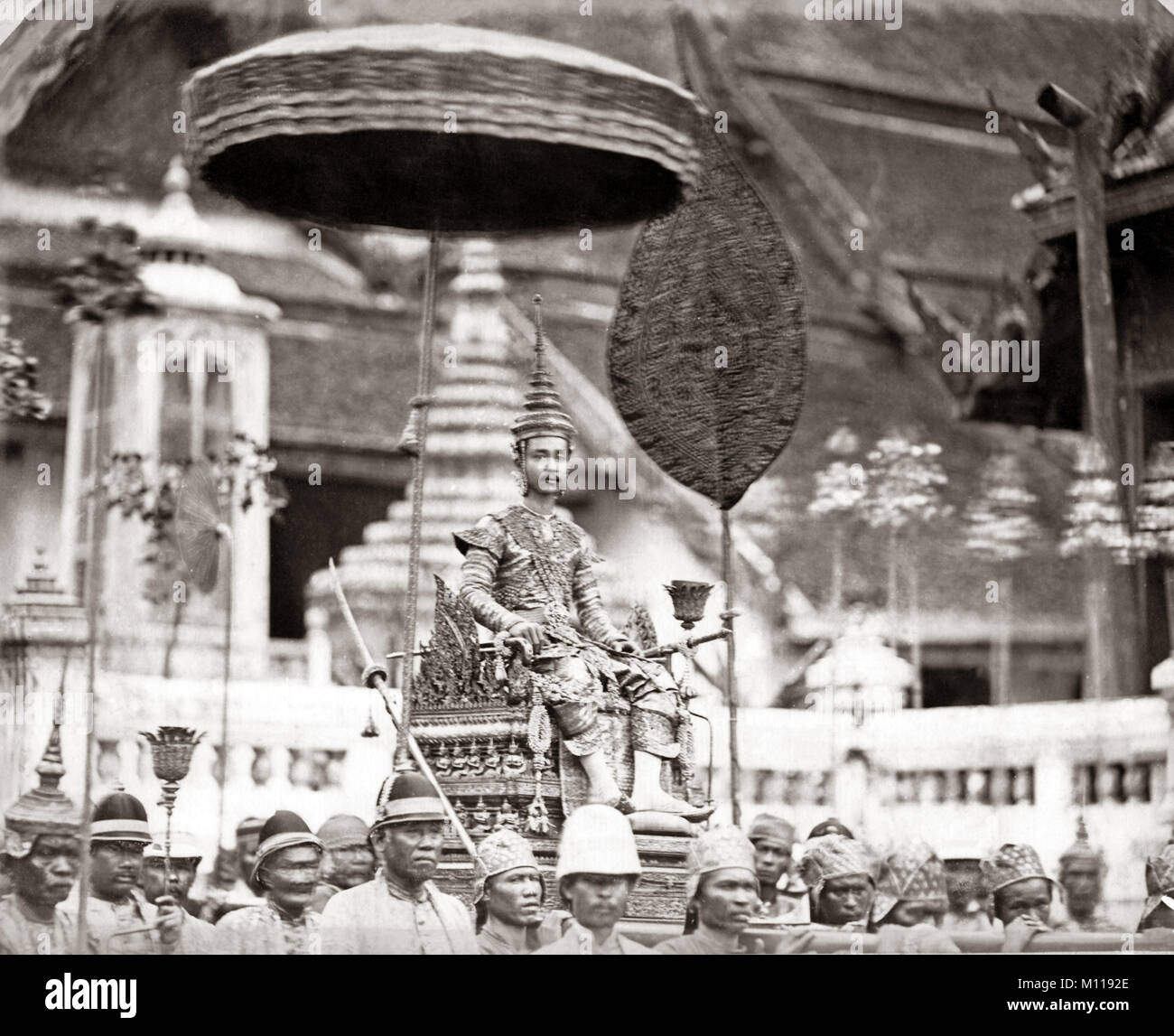 "Chulalongkorn Grande', Rama V, re del Siam 1868 al 1910, in processione, Siam (Thailandia) 1880 Foto Stock