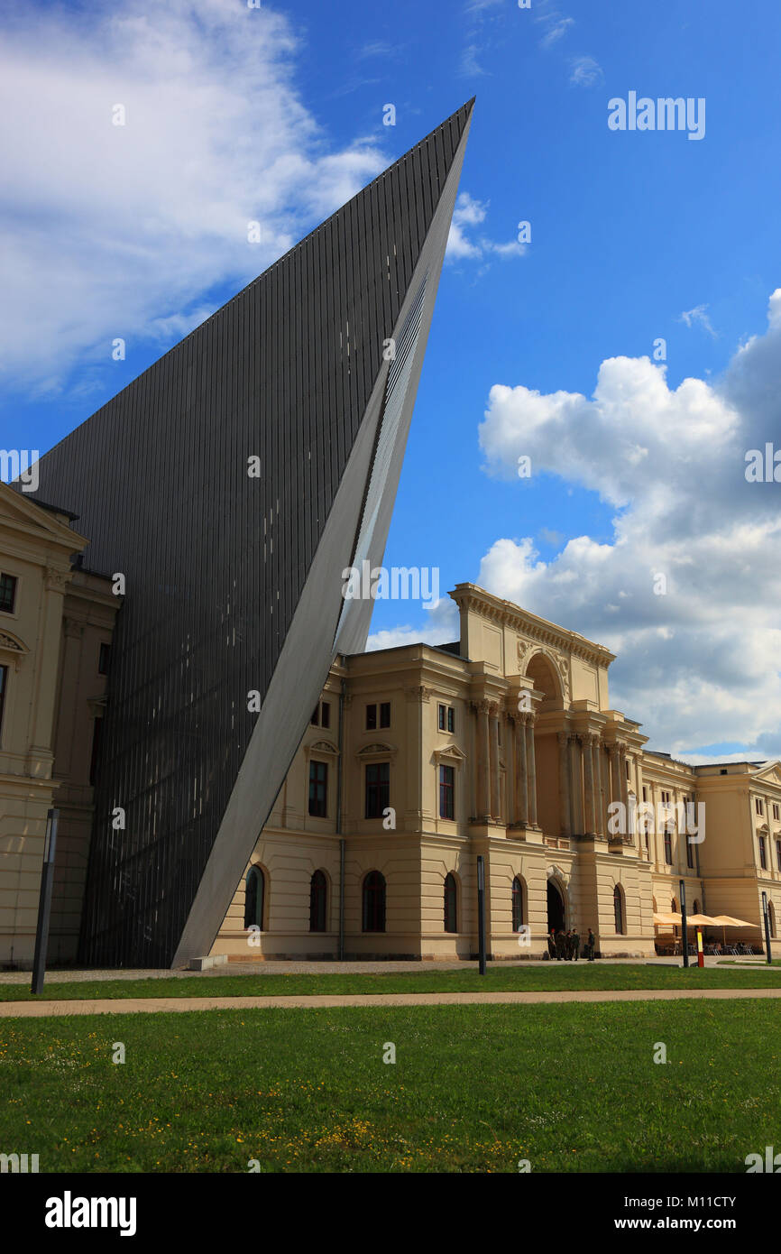 Bundeswehr Museo di Storia Militare, Militärhistorisches Museum der Bundeswehr, ex arsenale militare, architetto Daniel Libeskind, Dresda, Sassonia, G Foto Stock