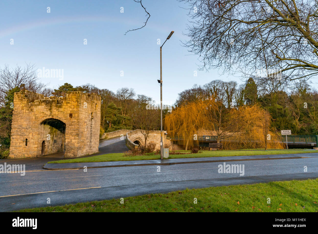 Warkworth antico ponte, Warkworth, Northumberland, Regno Unito Foto Stock