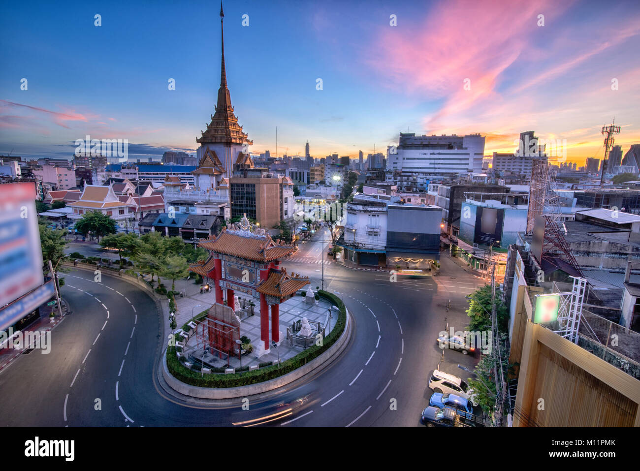 Tempio del Buddha d'oro a Bangkok, in Thailandia Foto Stock