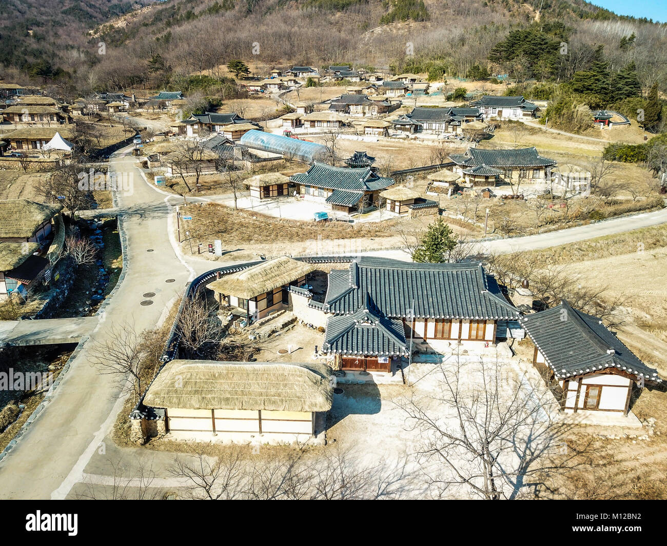 Villaggio Obong-Ri o Wanggok Village, Casa Coreana tradizionale, Gangwon-do Provincia, Corea del Sud Foto Stock