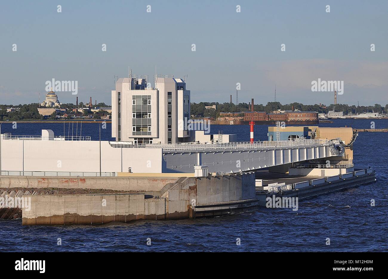 Blocco rotazione sulla ST.PETERSBURG DAM, KRONSTADT, KOTLIN ISOLA, RUSSIA Foto Stock