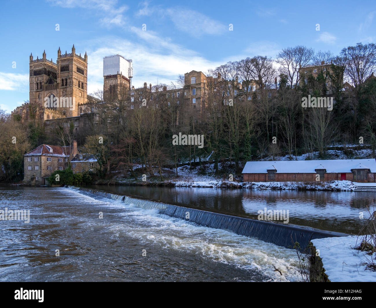 DURHAM, County Durham/UK - gennaio 19 : vista lungo il fiume usura nella Cattedrale di Durham, County Durham on gennaio 19, 2018 Foto Stock