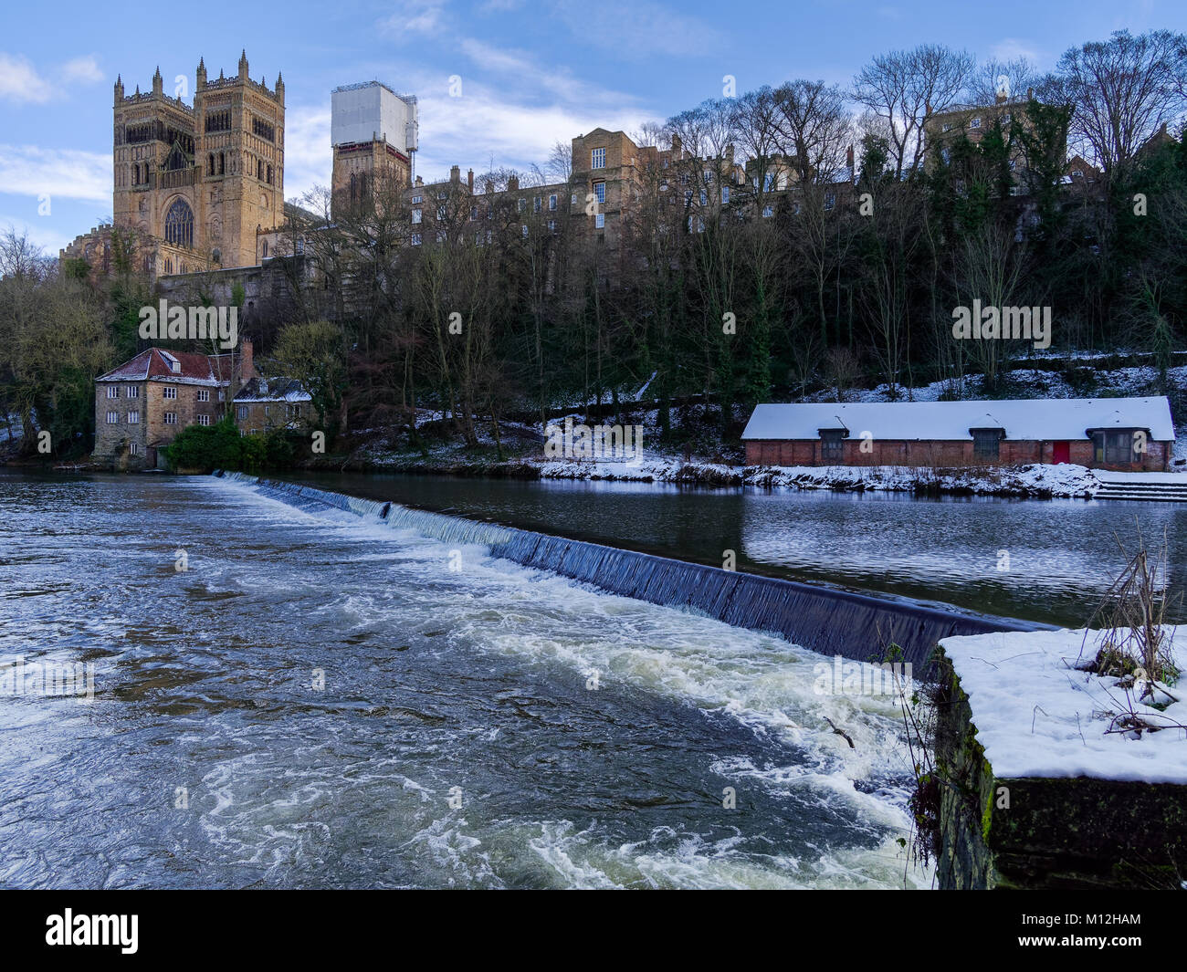 DURHAM, County Durham/UK - gennaio 19 : vista lungo il fiume usura nella Cattedrale di Durham, County Durham on gennaio 19, 2018 Foto Stock