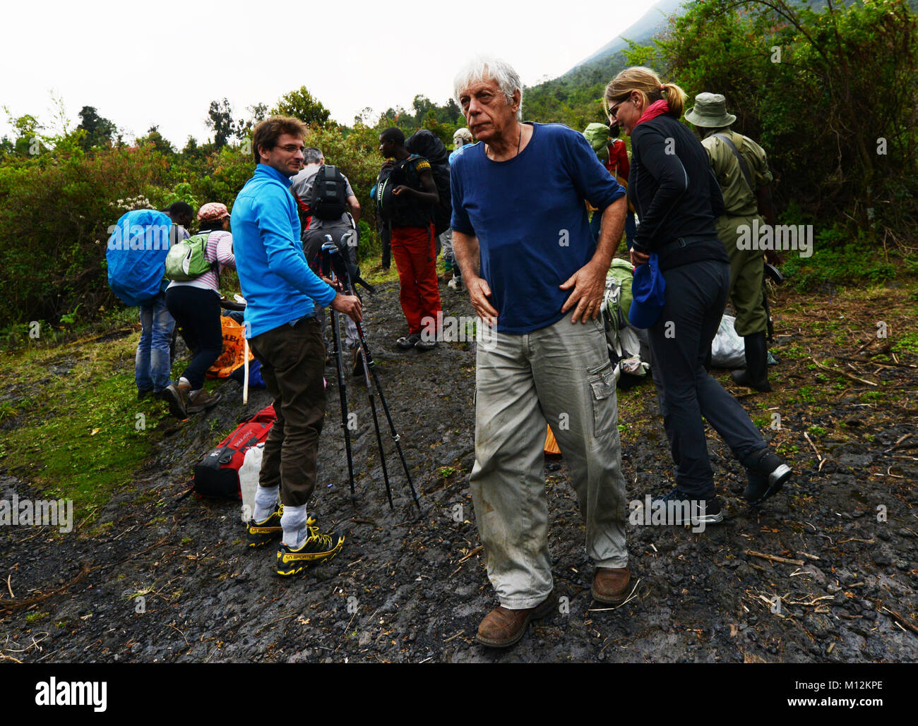 Escursionismo alto vulcano Nyiragongo nel parco nazionale di Virunga, D.R.C Foto Stock