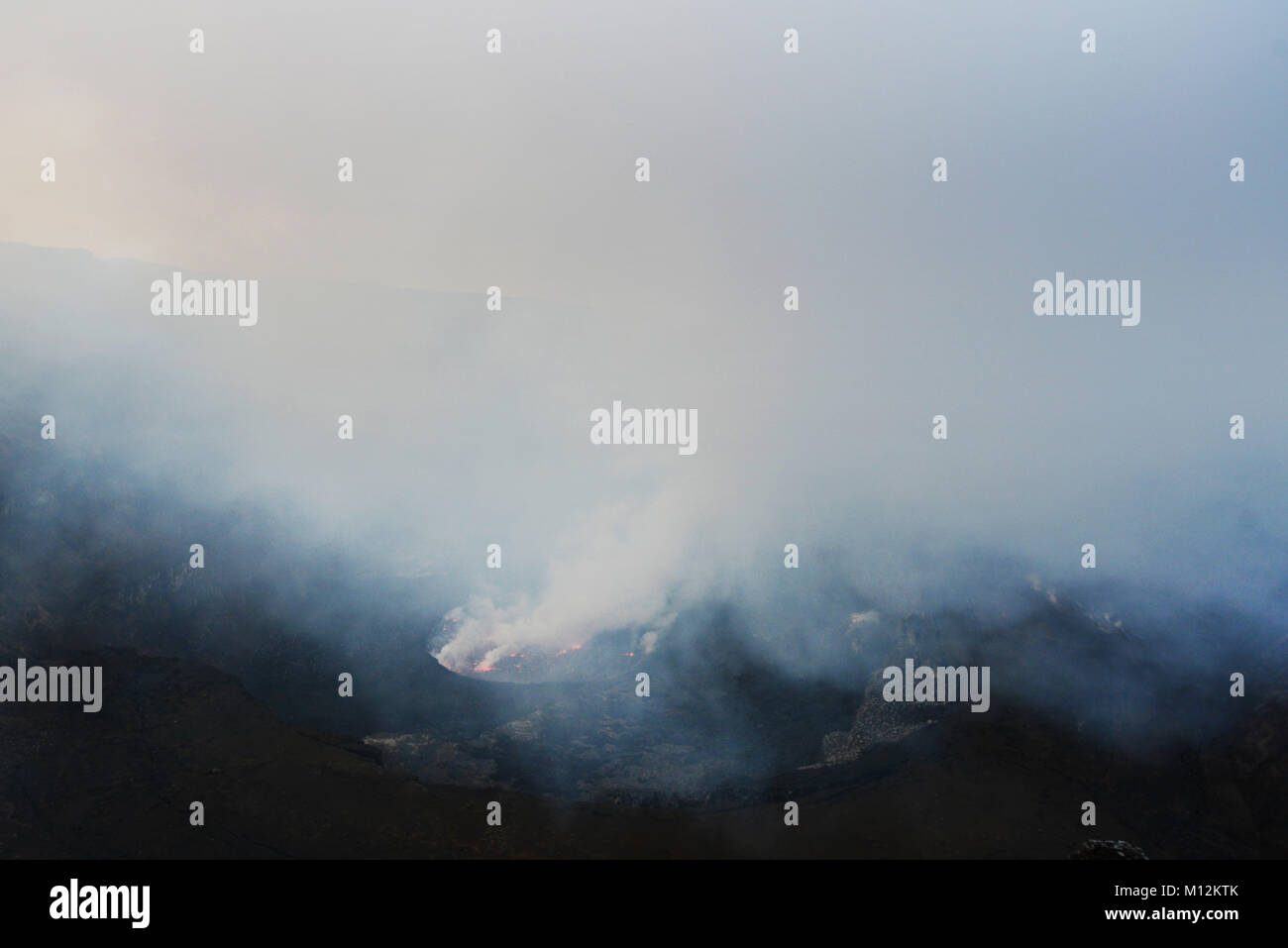 Vulcano Nyiragongo nella catena dei Virunga, D.R.C Foto Stock