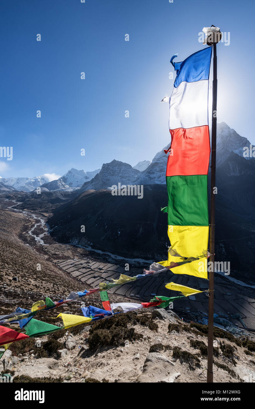 Viste da un trekking di acclimatazione sopra Dingboche, Nepal Foto Stock