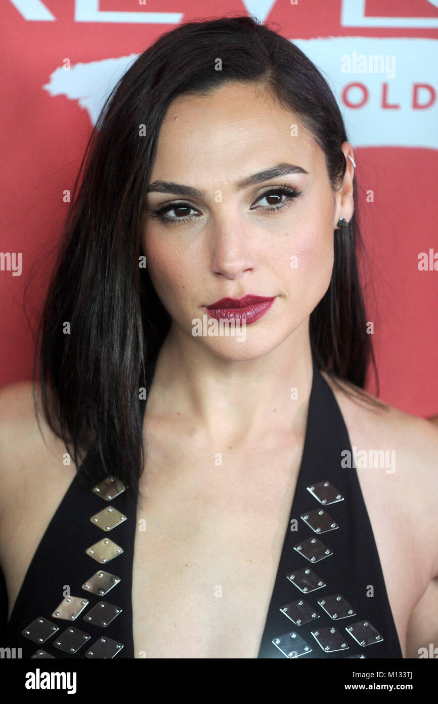 Gal Gadot assiste la Revlon vivere coraggiosamente evento di lancio a lucernario moderne on gennaio 24, 2018 a New York City. Foto Stock