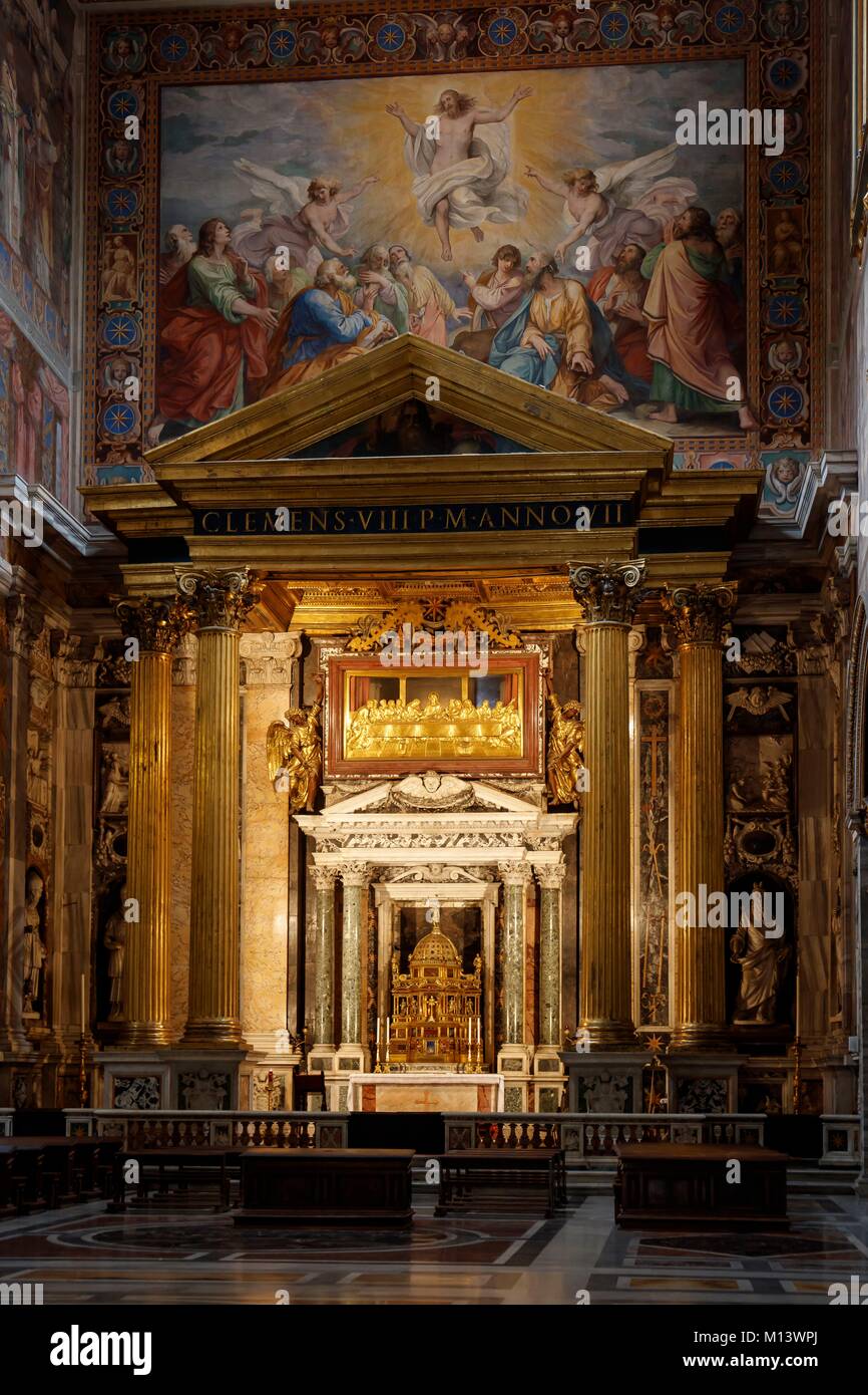 Italia Lazio, Roma, centro storico sono classificati come patrimonio mondiale dall'UNESCO, all'interno della basilica di San Giovanni in Laterano (San Giovanni Laterano), Ascensione affresco (1600) di Giuseppe Cesari Foto Stock