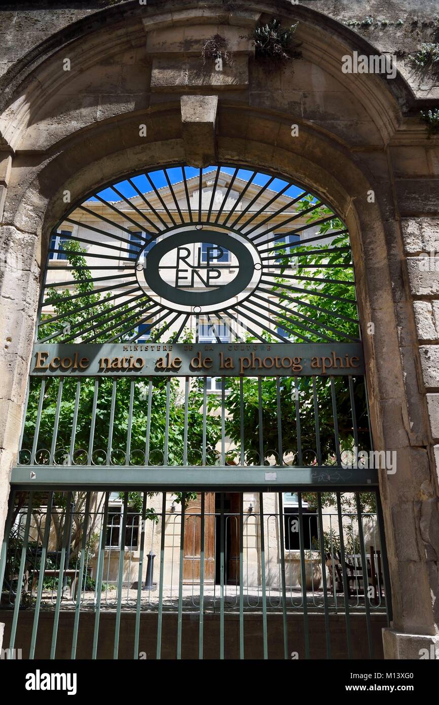 Francia, Bouches du Rhone, Arles, École nationale supérieure de la Photographie di Parigi (ENSP), la Scuola Nazionale di Fotografia è ospitato in un antico palazzo signorile del XVIII secolo, l'Hotel Quiqueran de Beaujeu Foto Stock