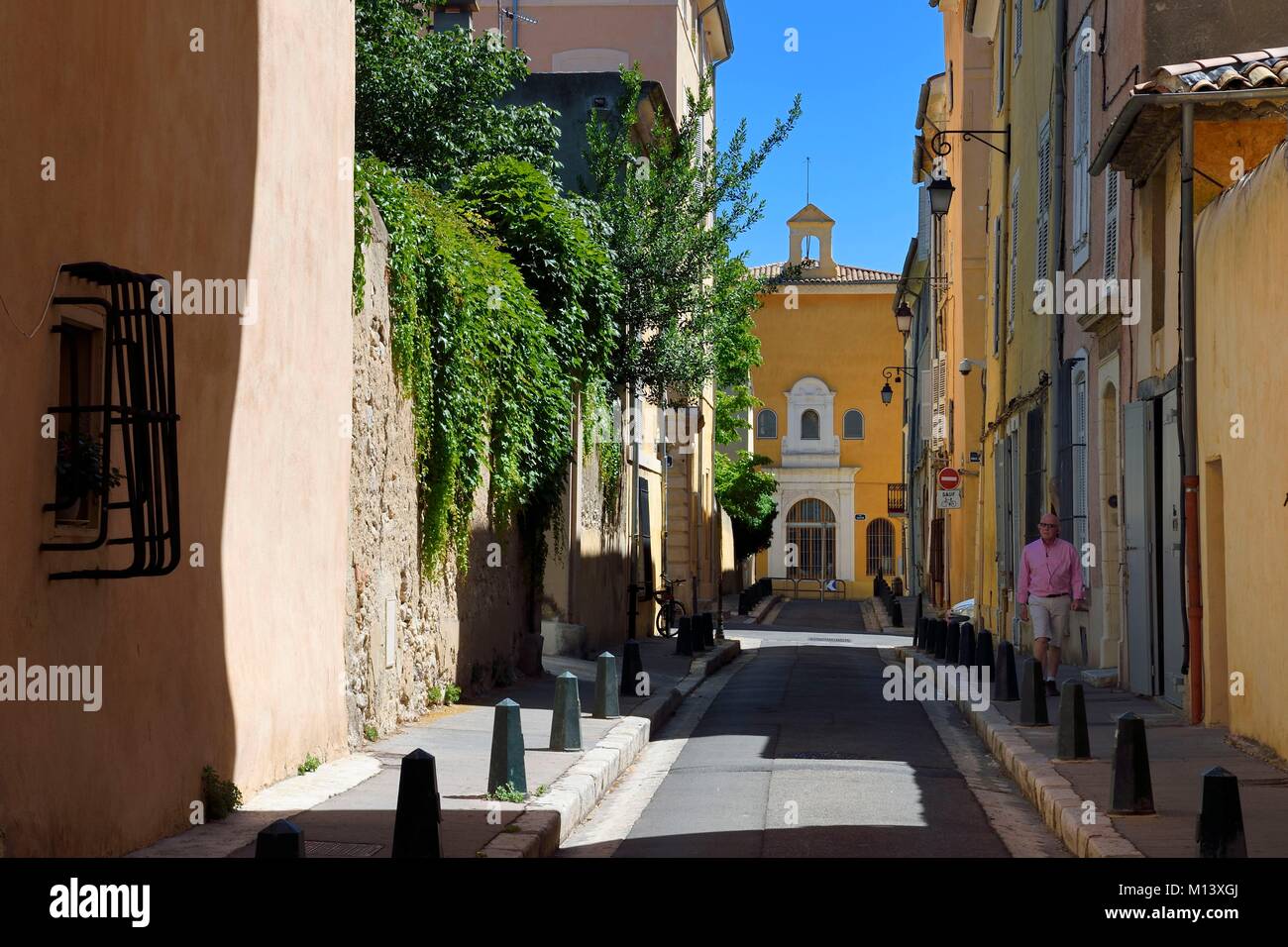 Francia, Bouches du Rhone, Aix en Provence, Peyssonnel Street nel quartiere Mazarin Foto Stock