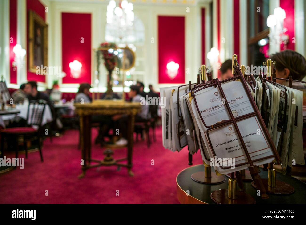 Austria, Vienna, Café Sacher, interno Foto Stock