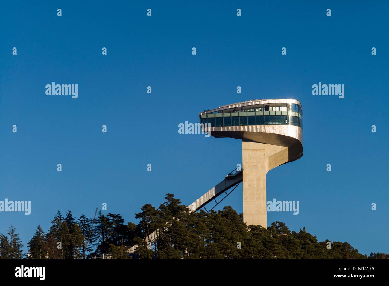 Austria, Tirolo, Innsbruck, Bergeisel, Olympic Ski Jump Tower Foto Stock