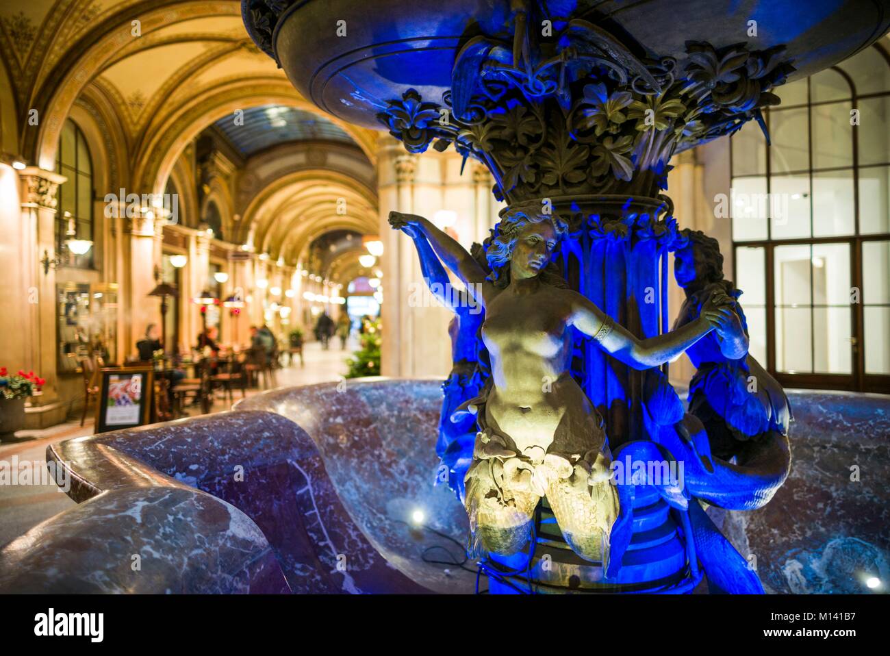 Austria, Vienna, Palais Ferstel shopping arcade, interno Foto Stock