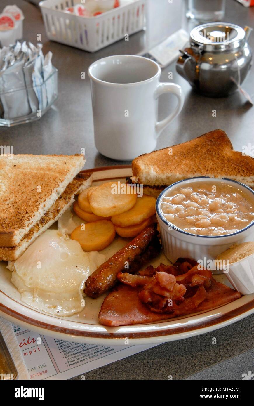 Canada, New Brunswick, Caraquet, Le Caraquet ristorante, prima colazione Foto Stock
