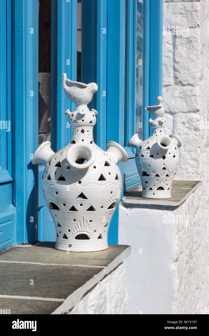 Grecia CICLADI, isola di Sifnos, decorativi in ceramica Foto Stock