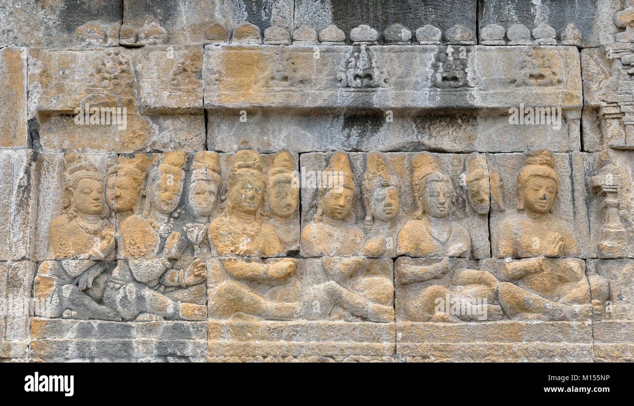 Dettaglio del buddista rilievo scolpite nel tempio di Borobudur in Yogyakarta, Java, Indonesia.. Foto Stock