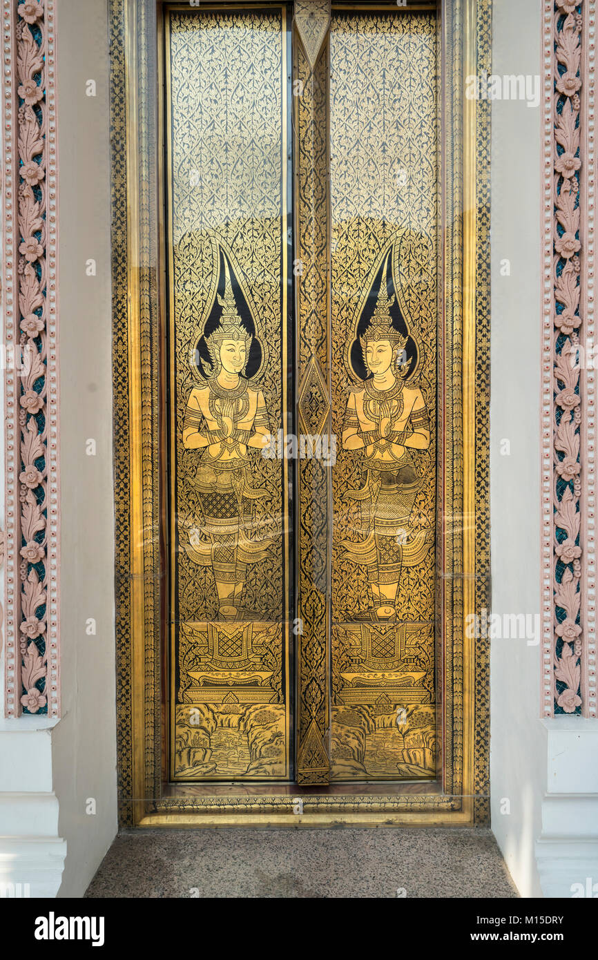 Wat Patumkongka Rachaworawlham Soi a Bangkok Foto Stock
