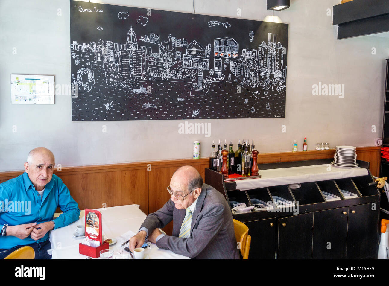 Buenos Aires Argentina, Recoleta, Babieca Parrilla al Carbon, ristorante ristoranti cibo mangiare fuori caffè bistrot caffè, interno, ristoranti, tavola Foto Stock