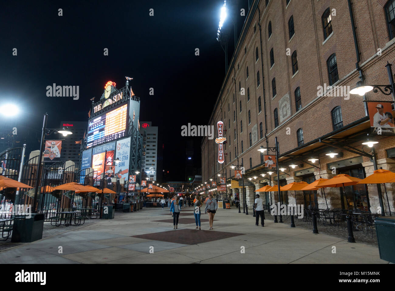 B&O Magazzino e Eutaw Street, Rigogolo Park a Camden Yards, casa di Baltimore Orioles Major League Baseball team in Baltimore, Maryland, Stati Uniti d'America. Foto Stock