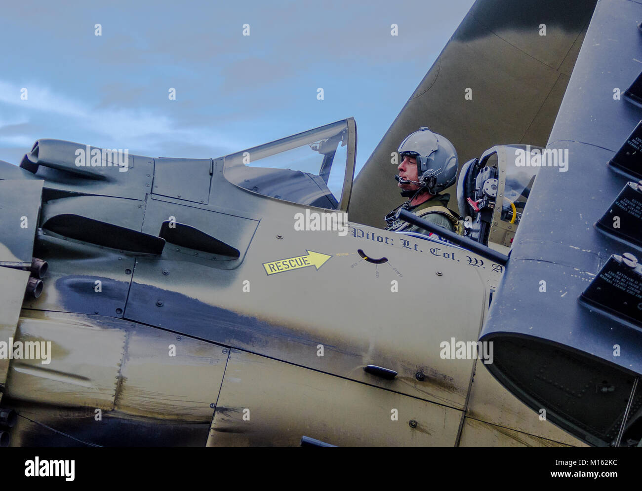 A-1 Skyraider in corrispondenza di un'esibizione aerea all'Heritage Flight Museum, Skagit aeroporto regionale, Burlington, Washington, Stati Uniti d'America Foto Stock