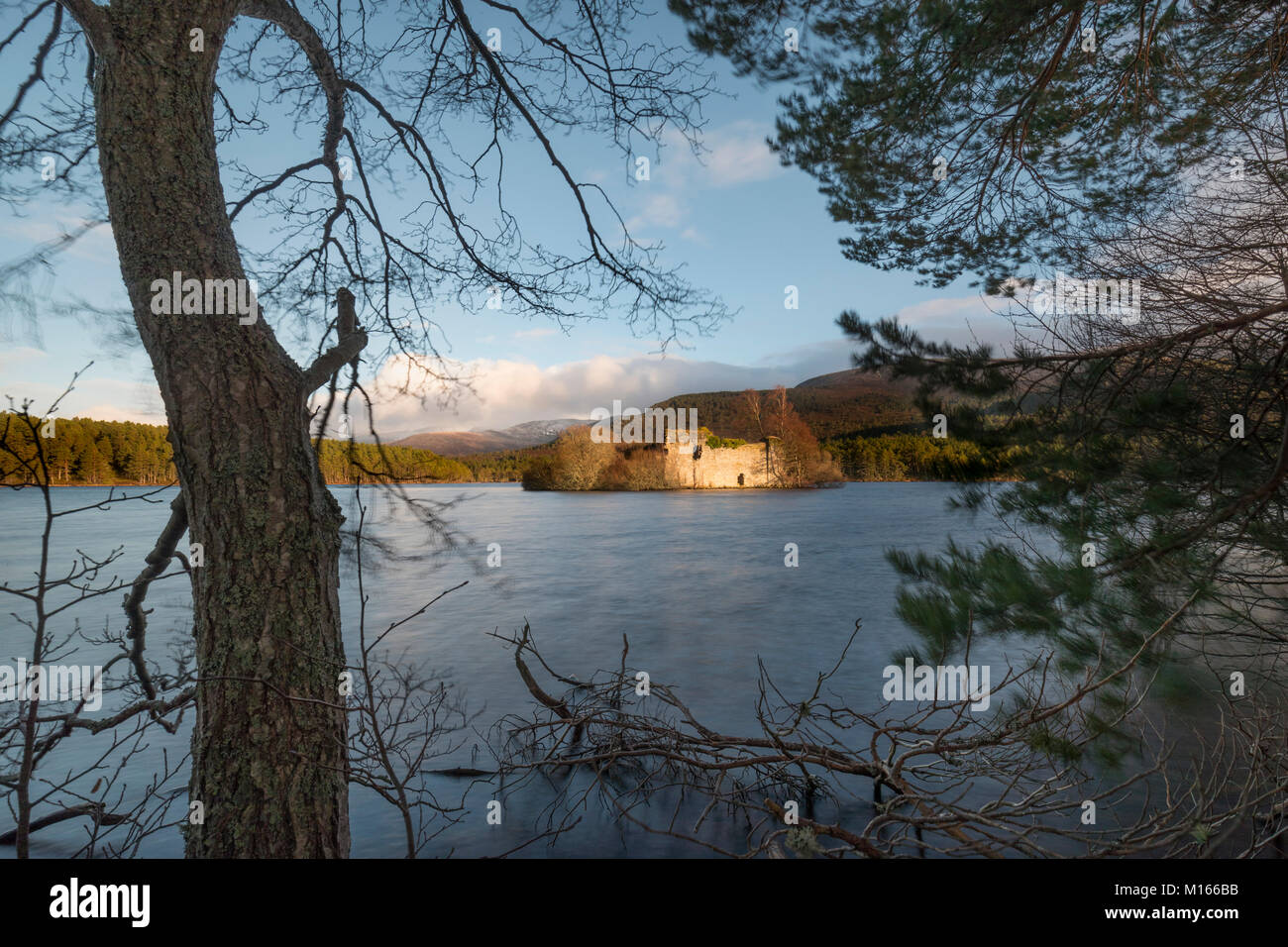Loch un Eilein; Rothiemurchus; Scozia - UK Foto Stock